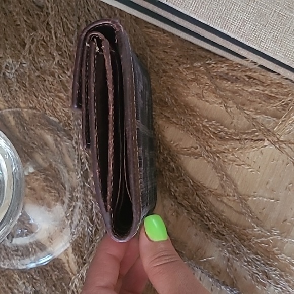 Fendi Wallet - Picture 13 of 16